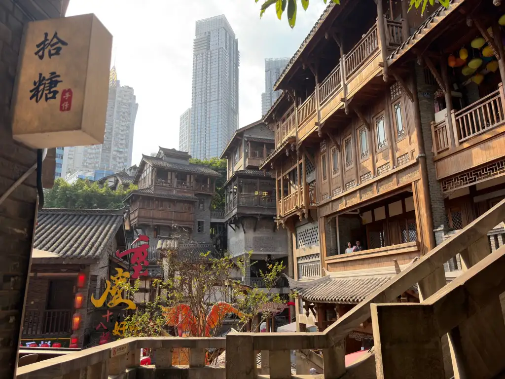 上海企业办公网络设备选型指南：从交换机到无线AP的配置方案