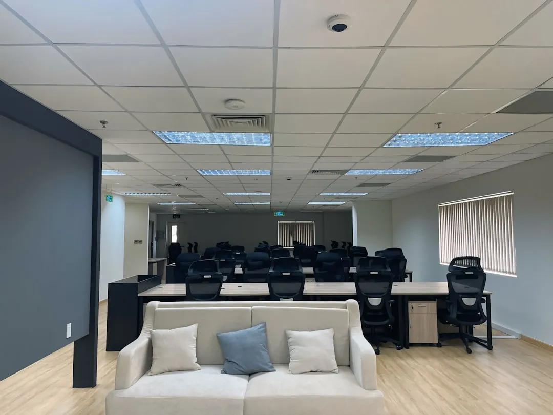 上海企业网络设备选型指南：从办公场景到机房部署要点分析正文配图 2